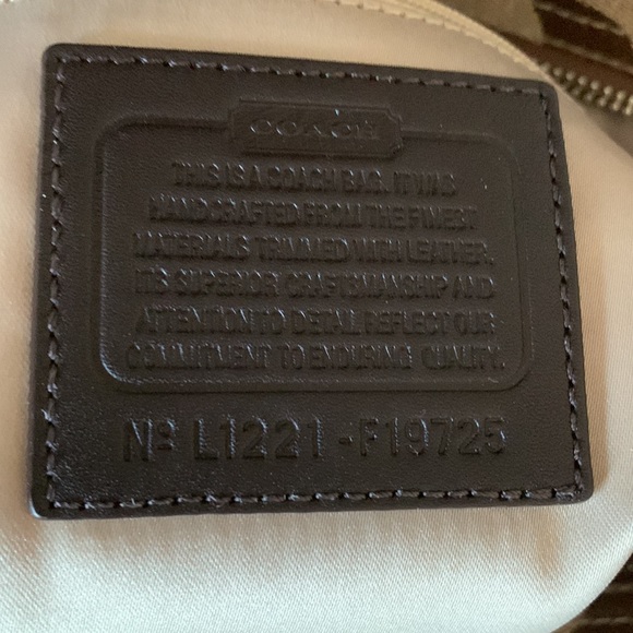 Coach Handbag - Picture 3 of 4